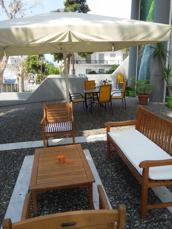 Hotel Arethousa Лутра Едипсу Екстериор снимка
